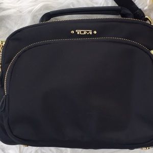 tumi poshmark